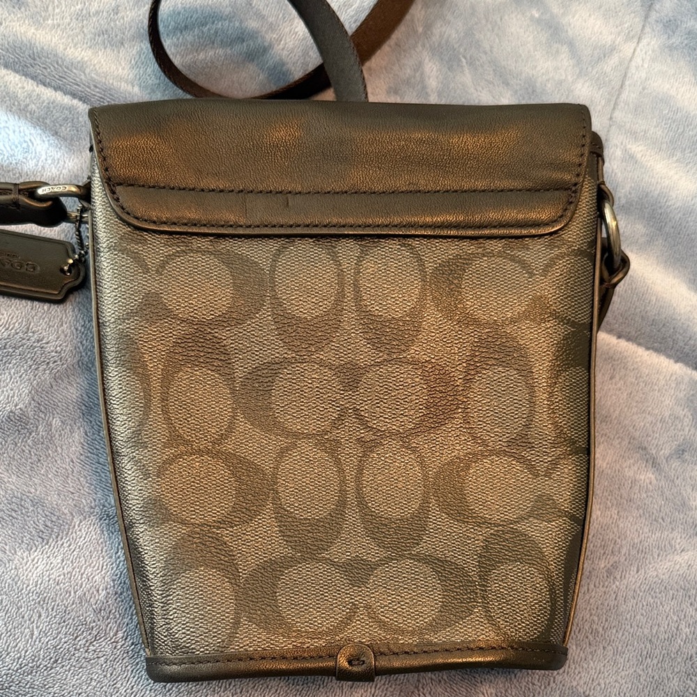 Coach Crossbody Bag - Picture 5 of 10